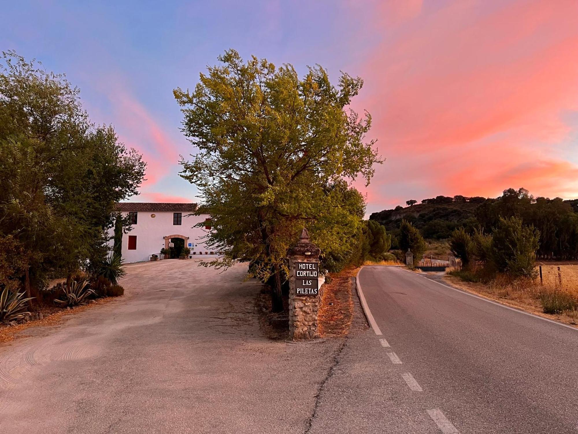 Hotel Cortijo Las Piletas Ronda Eksteriør bilde